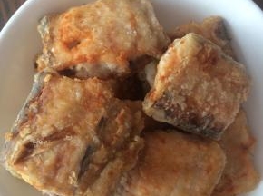煎至两面金黄即可。