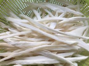 杏鲍菇撕成小条