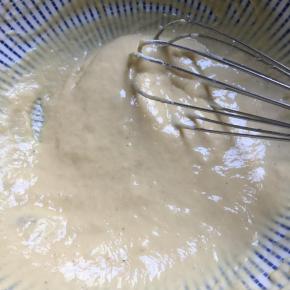 搅拌好的蛋糊