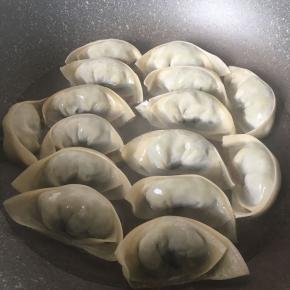 水满过馄饨一半高