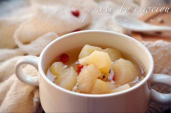 荸荠雪梨薏米糖水