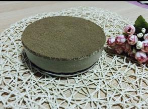 筛一点可可粉。