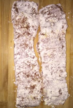 正反面都要蘸到面粉均匀