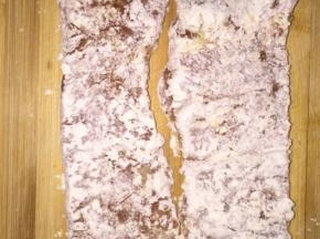 正反面都要蘸到面粉均匀