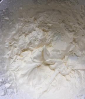 淡奶油打至7分发