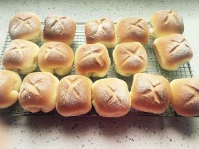 出炉后转移到晾网晾凉