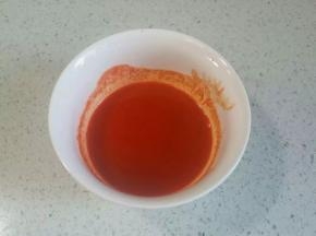 烤肉料用水调匀