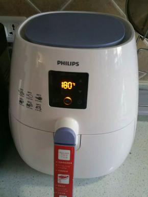 空气炸锅烤15分钟，中间翻一次面，在翻面的时候，在刷一次烤肉料