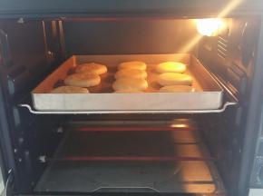 烤箱中层180度28分钟