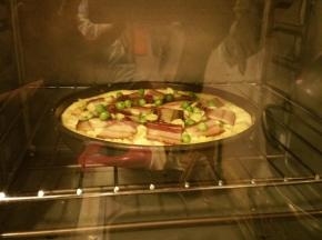 200度预热，烤15分钟