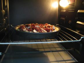 200度预热，烤20分钟