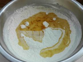 油酥材料混合