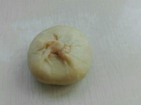 捏紧收口包好