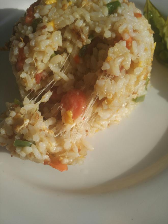 拉丝什锦炒饭