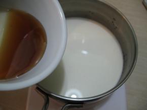 加入之前的焦糖液