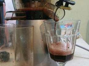 红苋菜用原汁机榨汁