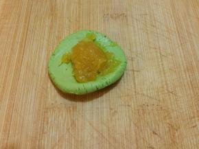 包入馅料揉成团