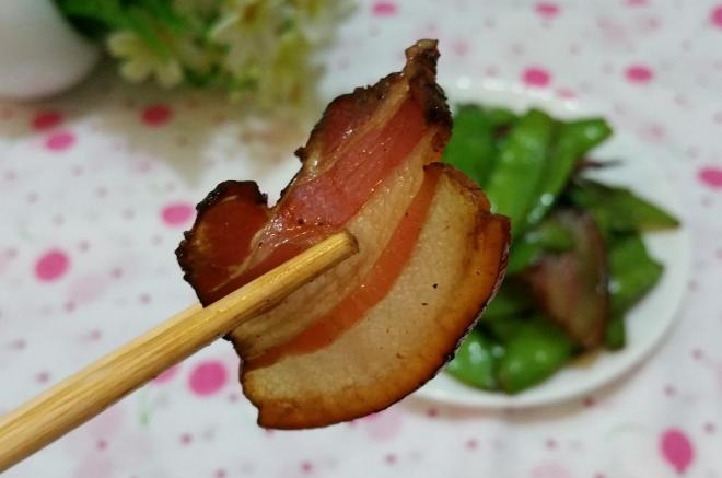 腊肉炒荷兰豆