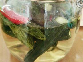 酸黄瓜腌制第3天。可以食用了。