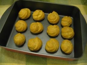 泡芙出炉后，晾凉