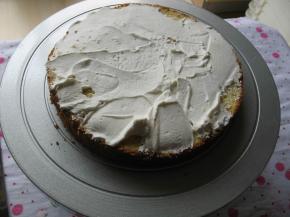 抹上奶油，抹平