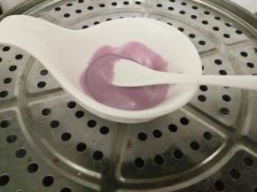 彩色巧克力隔水融化