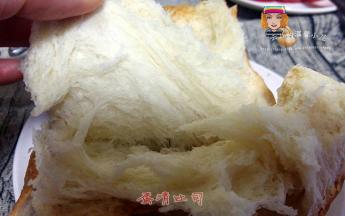 成品欣赏，面包拉丝效果很棒。