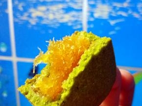 16. 抹茶口味的也很好吃。
低筋面粉255克，五十铃抹茶粉8克，全脂奶粉105克，黄油225克，鸡蛋75克，糖粉60克，盐1/4小勺