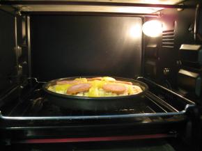 烤箱200度预热，中层烤15分钟