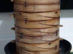 大火烧开后，蒸15分钟左右关火等3分钟后再开盖