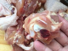剁成两个麻将块大小