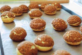 放入烤箱180度。25分钟。