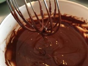 拌匀后静置过夜