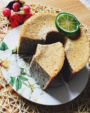 放烤箱中，温度用170度35分钟，中下层