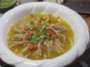 淋在鸭掌上即可