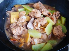 稍微翻炒即可出锅。