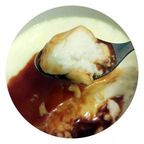 蒸好后，喜欢的可以加点焦糖，不喜欢焦糖的可以直接吃！好嫩好香哦！