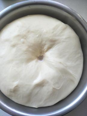 然后进行发酵，发到2倍大小为止。