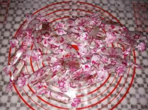 用糖纸包起来