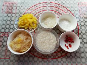 准备好所有食材的份量