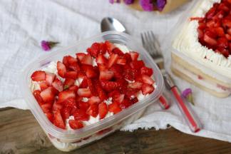 孩子很喜欢，一个人能吃大半盒呢