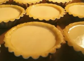 送入预热好的烤箱，上下火180℃烤20分钟，具体看自己烤箱的情况