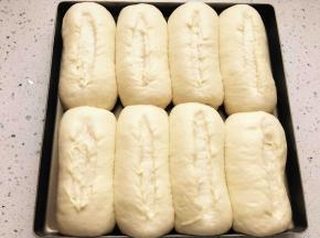 面团发酵至两倍大，割口
