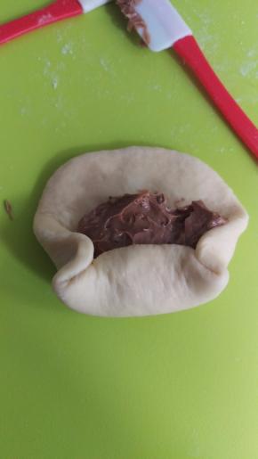 包的时候2边要推进去以防万一漏出来。