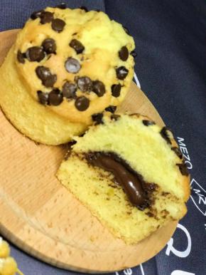 150度，25分钟左右，烤箱不同，温度不同，我的烤箱温度是偏高的