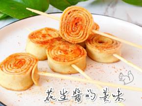 煎好的豆皮，酱香浓郁，口齿留香。