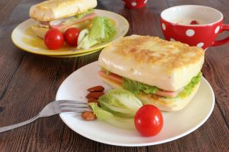 能量满满的早餐，因为加了花生酱，变得格外美味。