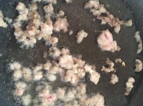 准备食材。