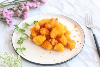 吃的时候，可以蘸一些番茄酱，味道很不错哦！