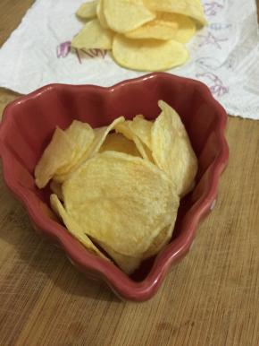 喜欢原味的不加其它调料也是很好吃的，可以加孜然粉，五香粉，也可以辣椒粉，调料随各人喜好